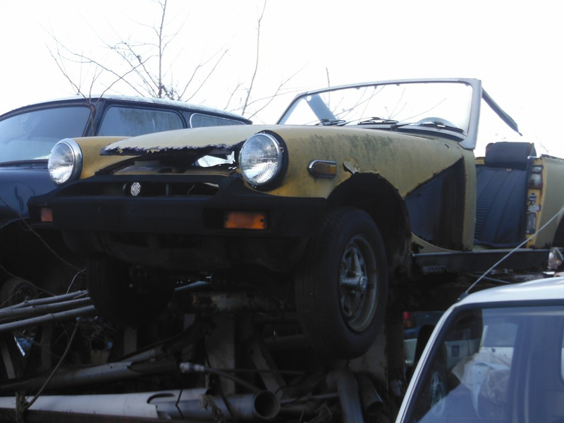Illustration for article titled It is not over yet: Abandoned cars part 4